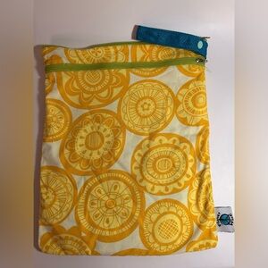 Planet Wise Yellow Floral Wet/Dry Bag Reusable Waterproof Pouch approx 11.5X14.5